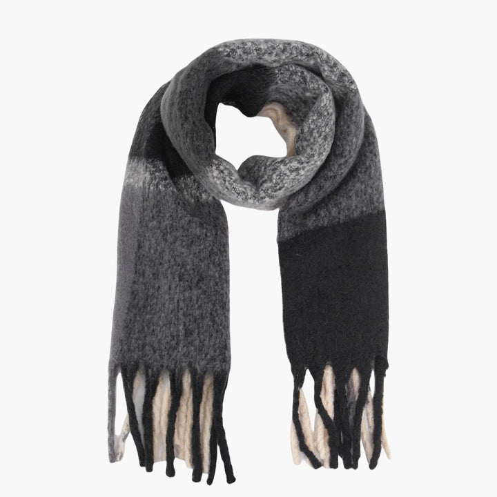 Yara Heavyweight Block Check Scarf