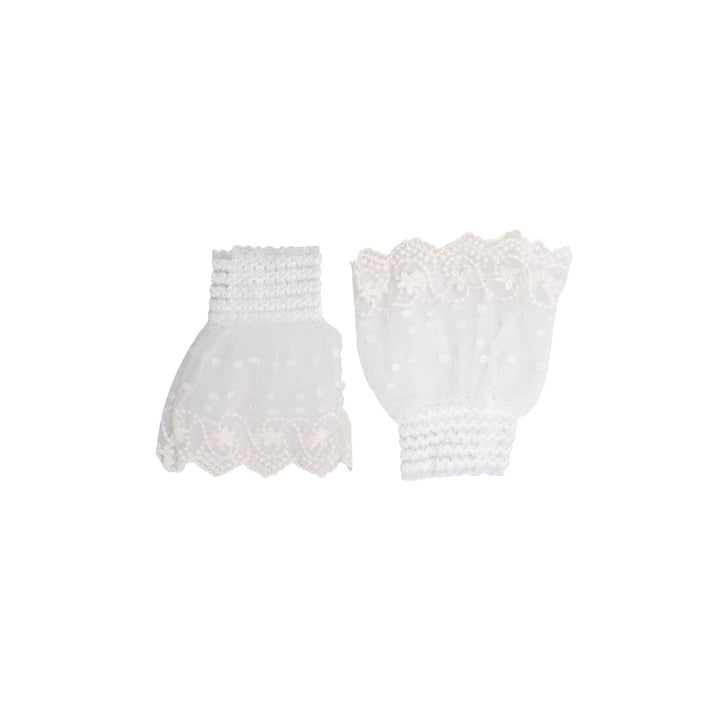 Reeva lace cuffs