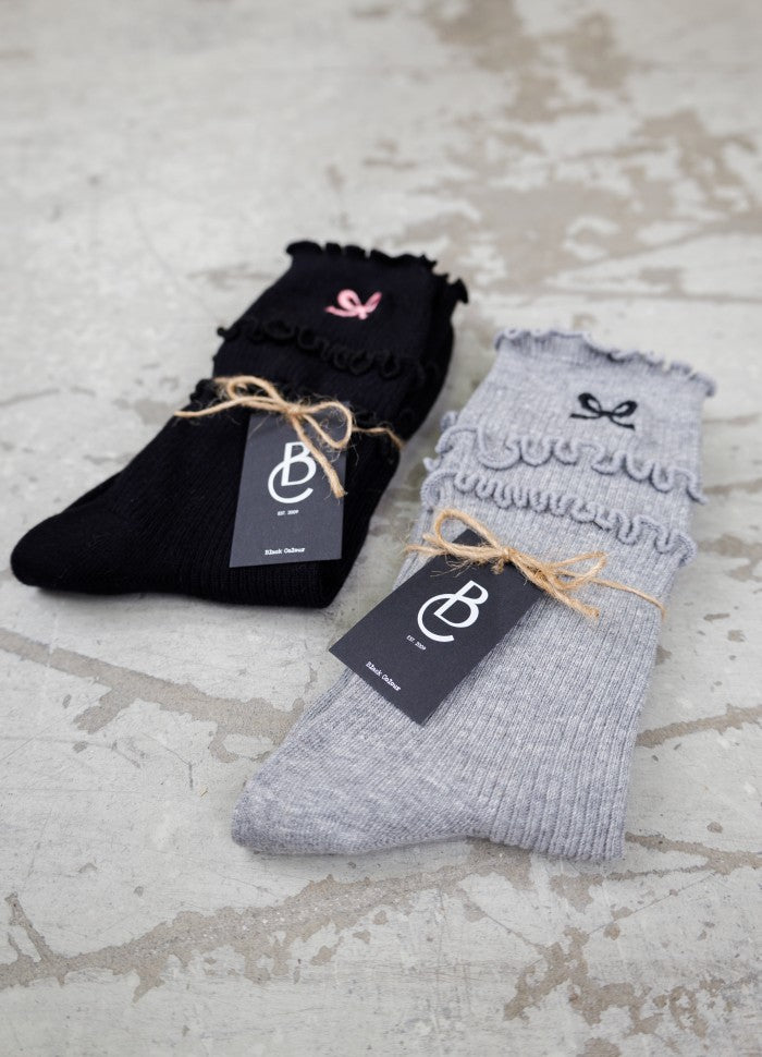 Frill Socks with Embroidered Bow