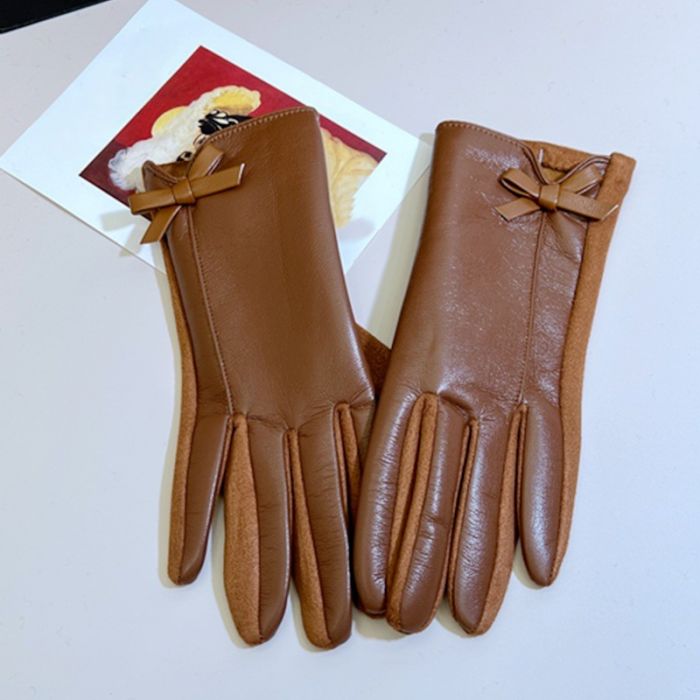 Elegant Faux Leather Gloves With Bow