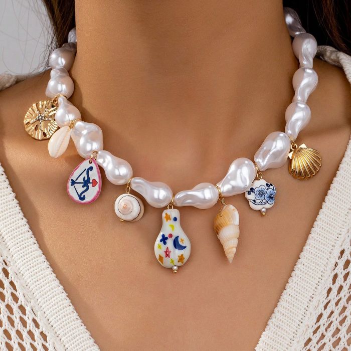 Summer Charm Chunky Pearl Necklace