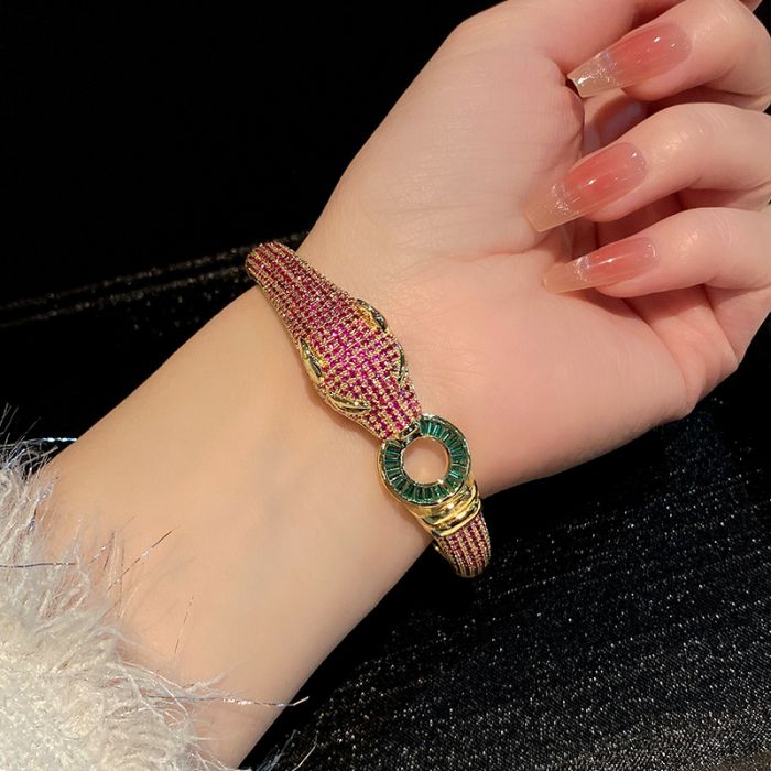Regal Panther Rhinestone Bracelet