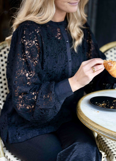 Marie Lace Shirt