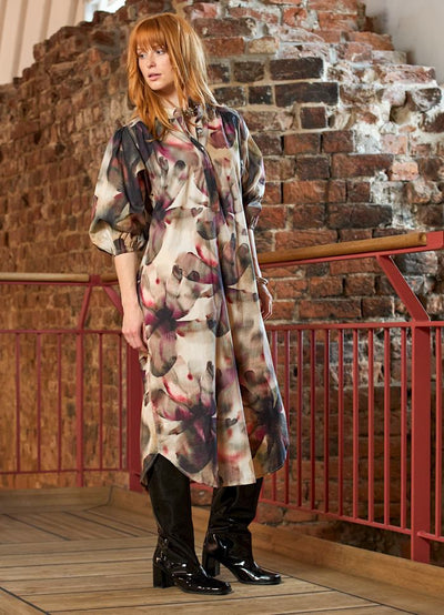 Filora Dress in Plum Flower